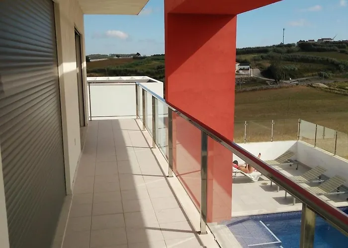 Casa O Carrasco Design House With Pool *